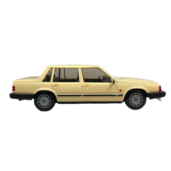 Stahlberg Other - Vintage Stahlberg Volvo 760 GLE Promo Model Car Made In Finland 9.5 in Rare